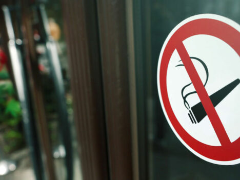 Miami Beach bans public smoking of pot and hemp