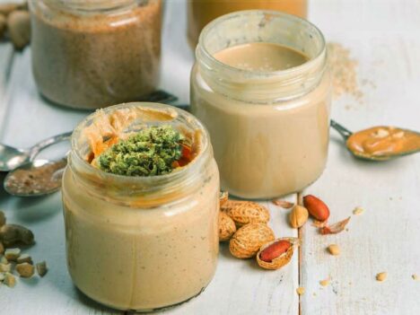 4 Cannabis Peanut Butter Recipes (That Will Make You Even More Popular with Friends)