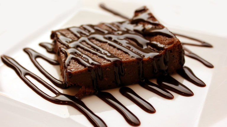 Weec chocolate cake
