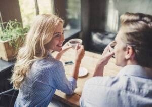 Why Dating Over 40 on Apps Requires a Different Kind of Emotional Filtering