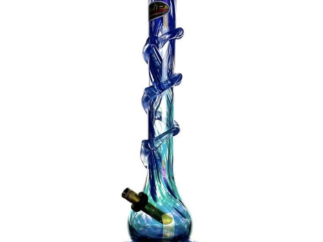 Why Large Bongs Are Making a Big Comeback in 2025
